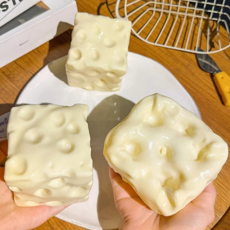 Taba Squishy Cheese Cube Stres - đánh giá và giá Wedding Yes